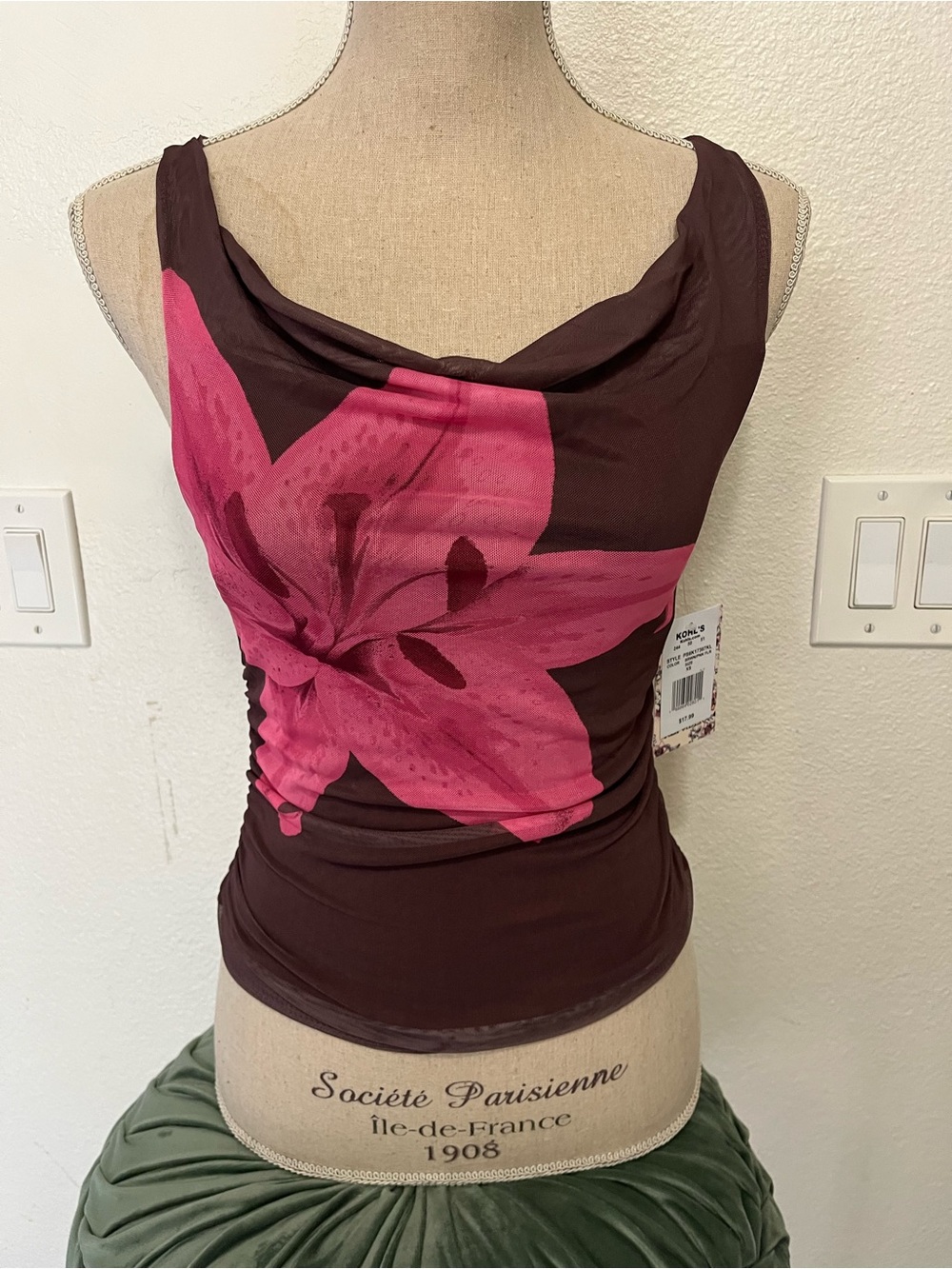 Kohl's Brown Tank Top with Large Pink Floral Print